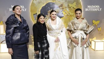 Принцесса добавляет нотку моды к классической опере