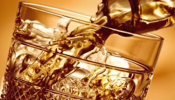 Прогноз по производству алкогольных напитков во Вьетнаме показывает устойчивость роста в долгосрочной перспективе - Деловые новости Таиланда