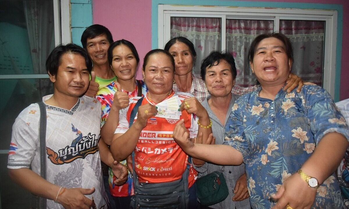 Продавец лотерейных билетов в Таиланде выиграл 24 миллиона батов после продажи билетов на похороны