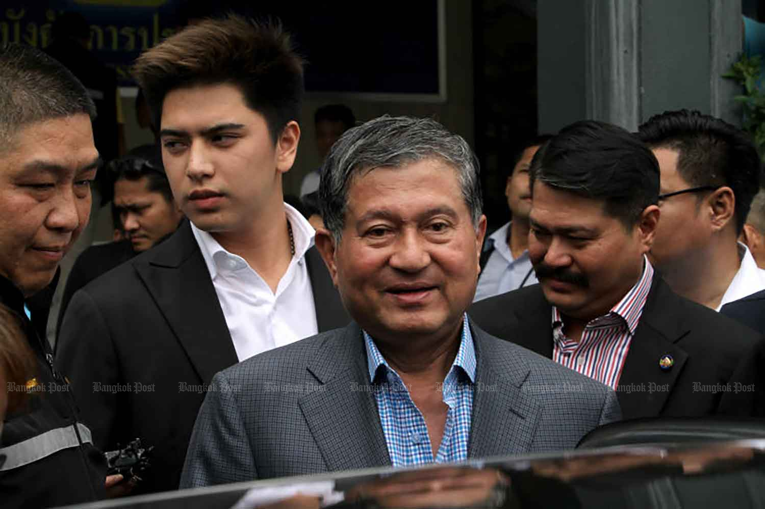 Пхеу Тай не отпустит Чалерма