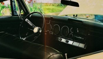 Пьяный водитель сбил 13-летнюю девочку, покупавшую еду для больной матери