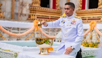 Священную воду для юбилея Рамы Х собрали на Пхукете