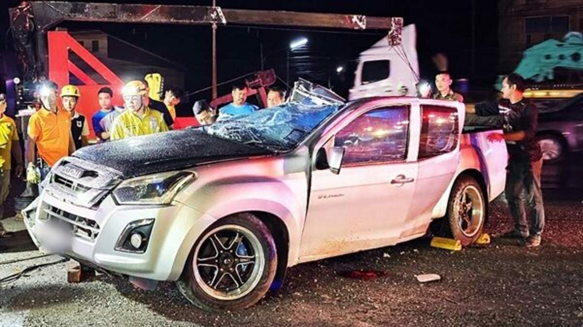 Сильный дождь сбил водителя, превысившего скорость, в Накхонратчасиме