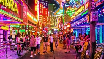 Британские туристы могут вздохнуть спокойно: Бангкок ускользает от внимания мошенников