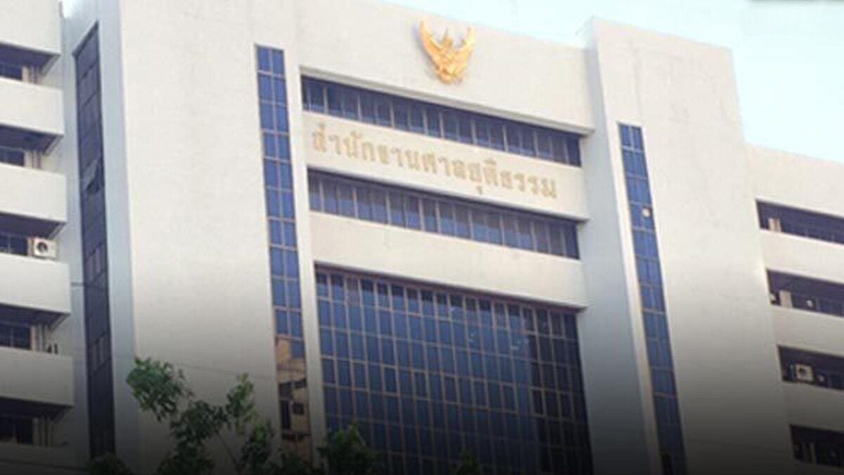 Верховный суд привлек двух судей к дисциплинарной ответственности за нарушения правил поведения