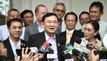 Департамент исполнения наказаний Таиланда отрицает ошибку в дате условно-досрочного освобождения Таксина