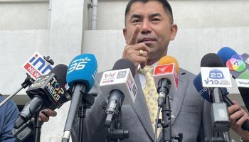 Конец очереди на ‘Большую шутку’