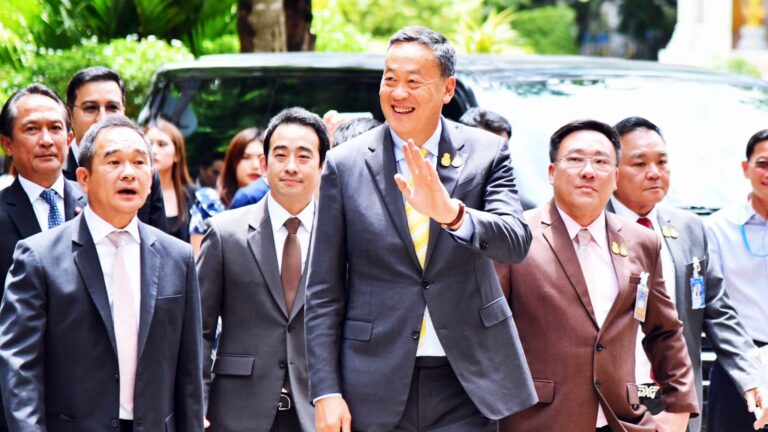 Конституционный суд отправил в отставку премьер-министра Таиланда - Деловые новости Таиланда