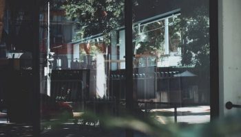 Конфликт между соседями в Буенг Кане закончился трагическим двойным смертельным исходом