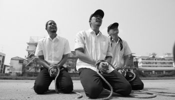 Министерство будет действовать после жестокой школьной дедовщины