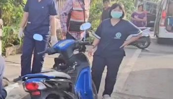 Мужчина найден мертвым на мотоцикле в Самут-Саконе