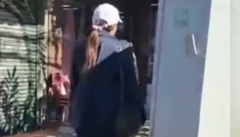 Пассажирка из Таиланда отказалась от платы за проезд в мототакси (видео)