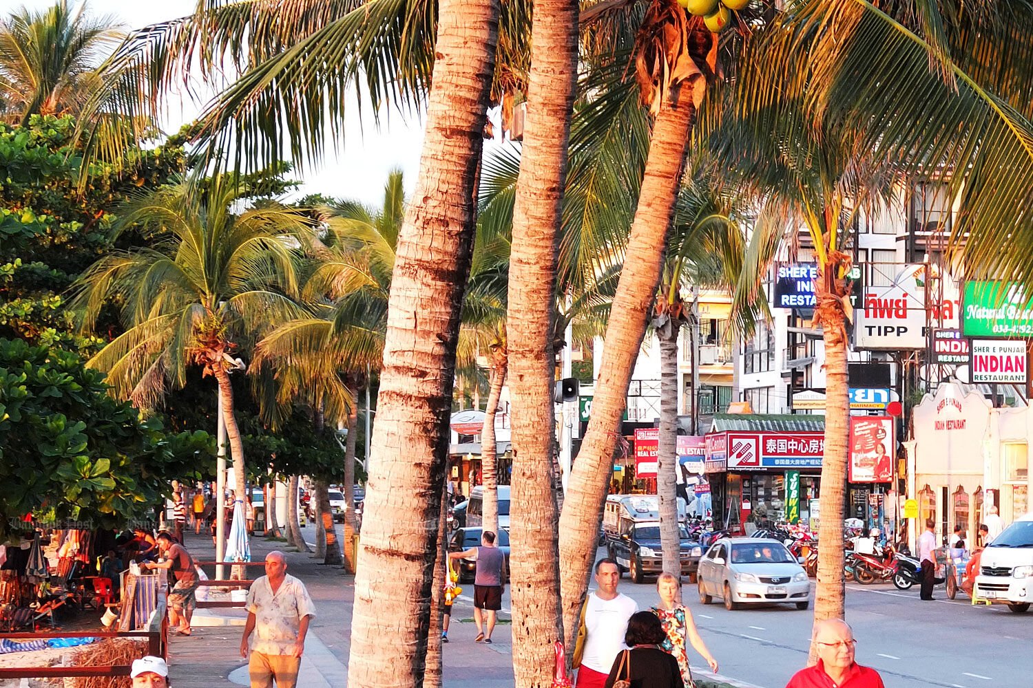 Паттайя борется с пробками на дорогах с помощью новых стратегий управления