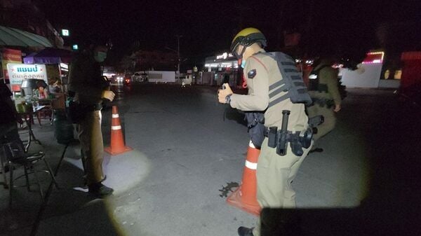 Подростки пострадали при нападении на рынок Аюттхаи