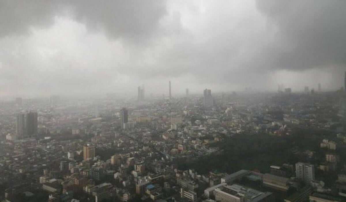 Прогнозируются сильные осадки в 45 провинциях Таиланда, объявлено предупреждение о внезапных наводнениях