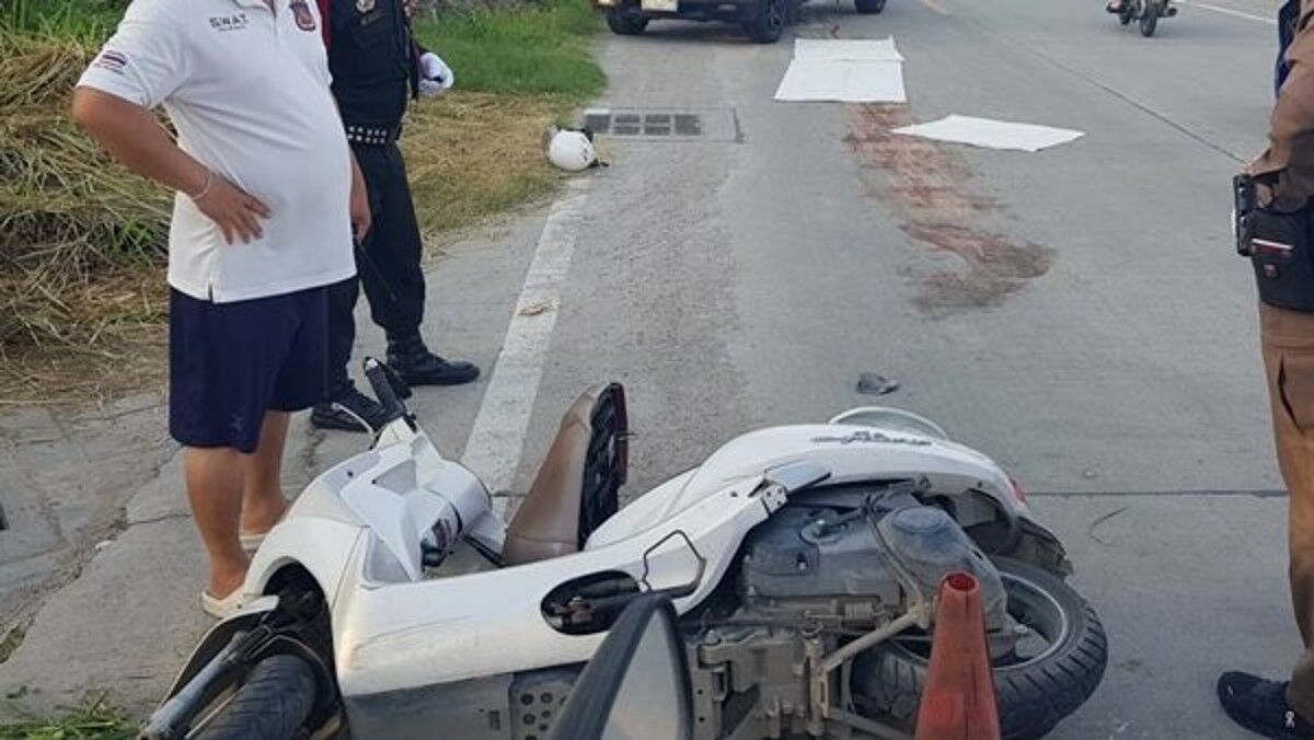 Рабочий фабрики погиб в результате аварии 18-колесного грузовика в Чонбури