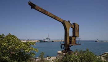 Таиланд стремится остановить поставки токсичных отходов из Албании