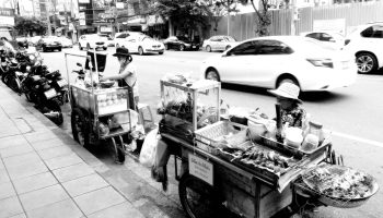 Бангкок ограничил торговлю на улицах для малоимущих граждан Таиланда - Бизнес-новости Таиланда