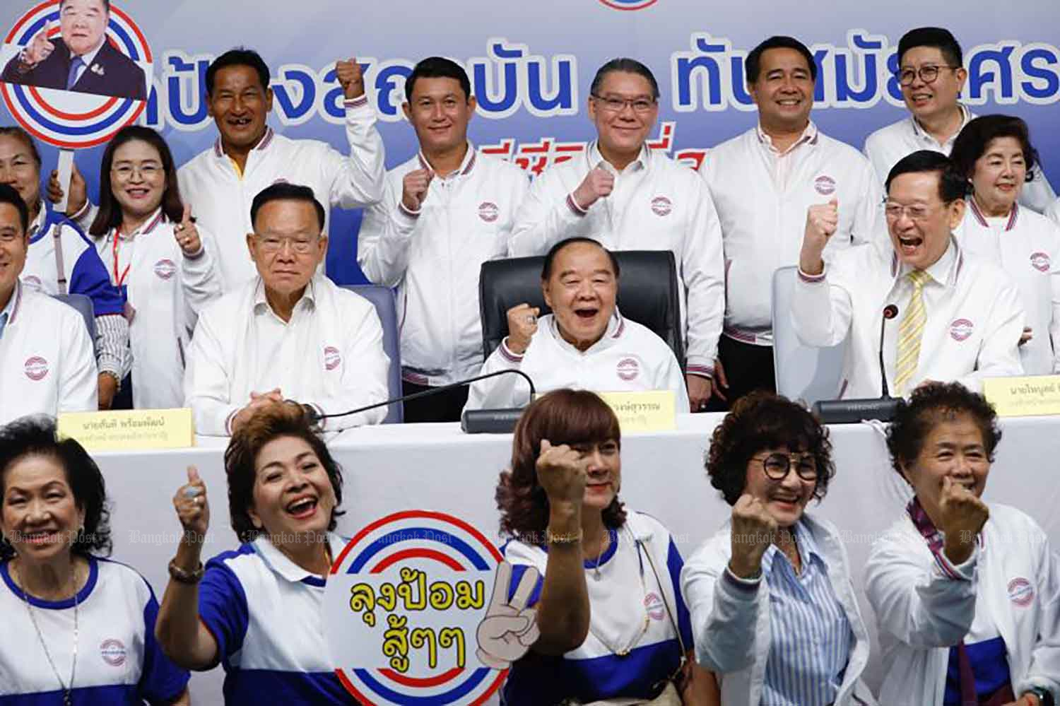 Ветеран тайской войны генерал Правит по-прежнему пользуется "влиянием"