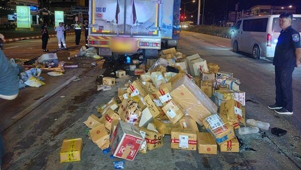 Водитель курьерской службы погиб в результате столкновения с 18-колесным автомобилем на шоссе 304