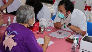 Врачи предлагают пути выхода из "кризиса общественного здравоохранения’