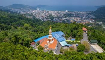Дой Тхепнимит: Монастырь с видом на Патонг