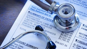 Как выбрать лучшую медицинскую страховку для экспатов в возрасте 40-60 лет в Таиланде