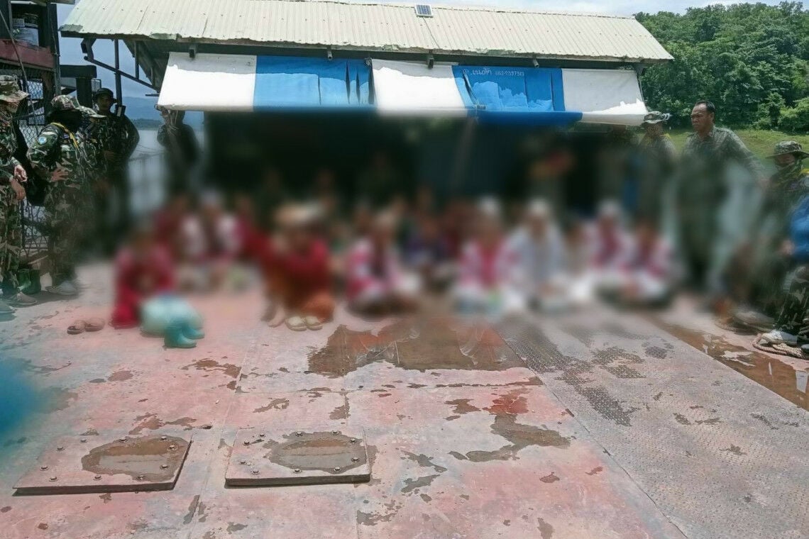 Культ парка Шри-Накарин-Дам арестован за мошенничество с проездными документами