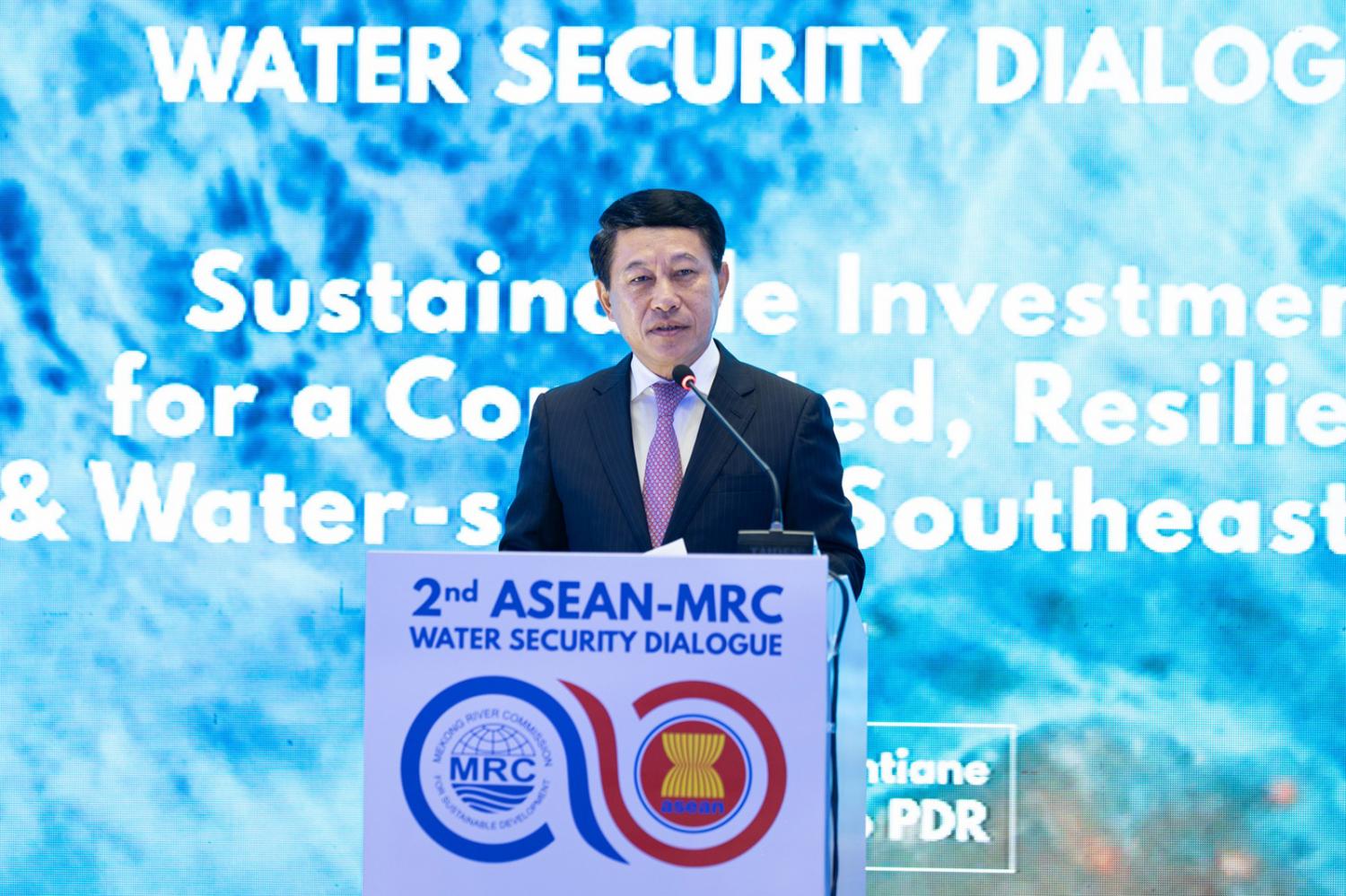 Лаос ищет помощи Асеан в решении проблемы Меконга