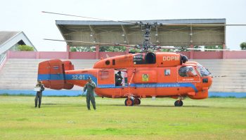 Необходимы донорские крови для пострадавших от наводнения в Таиланде спасателей