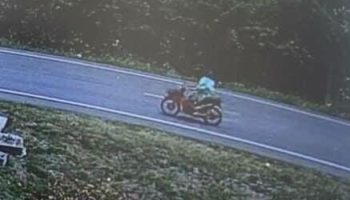 Пациент психиатрической больницы сбежал из больницы и украл два велосипеда в Лопбури