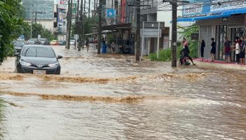 Предупреждение о внезапном наводнении объявлено в 48 провинциях, включая Бангкок