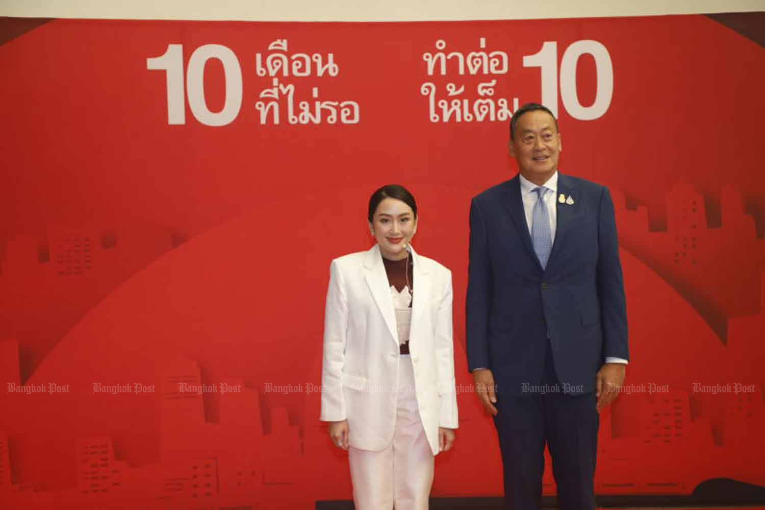 Премьер-министр обещает преемственность политики, но раздаточный материал изменится