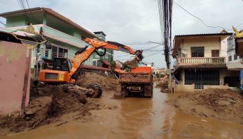 Премьер-министр Таиланда: Чианграй необходимо как можно скорее очистить от грязи