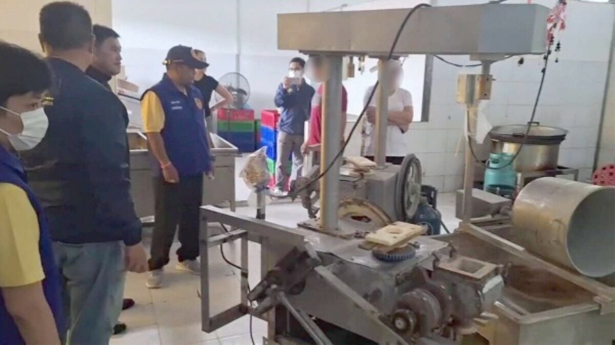 Рейд на ростовщика выявил нелицензионную фабрику по производству фрикаделек в Сарабури