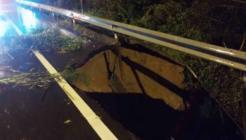 Сильный дождь вызвал наводнение на Пхукете