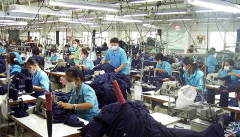 Таиланд повысит минимальную заработную плату до 400 тайских батов - Бизнес-новости Таиланда