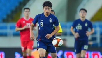 Тайский футболист выставил на аукцион майку для пострадавших от наводнения в Чианграе