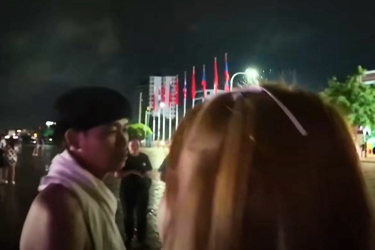 Тайского ютубера отшлепали по заднице во время путешествия по Лаосу (видео)
