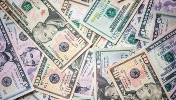 Торги закрылись на отметке 1454,84, поднявшись на 19,07 пункта при торговой стоимости 67 668,10 млн бат - Деловые новости Таиланда