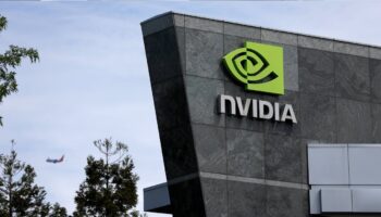 Хуан из Nvidia о контроле за экспортом в Китай - Бизнес-новости Таиланда