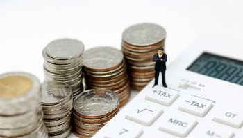 Чемпионы Таиланда меняют правила налогообложения для малоимущих