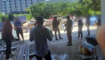 Электрики Патонга устроили жестокую драку на строительной площадке