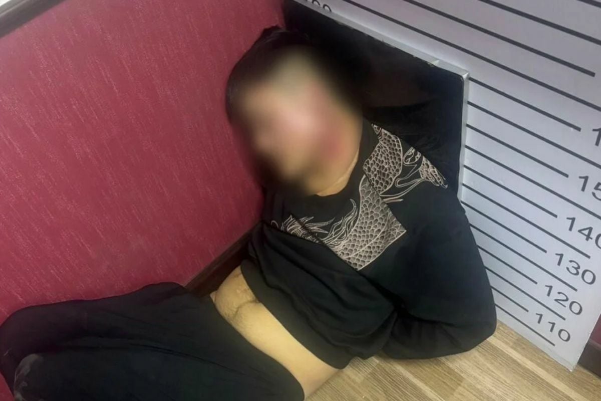 2 полицейских Бангкока получили ранения при задержании китайца с ножом