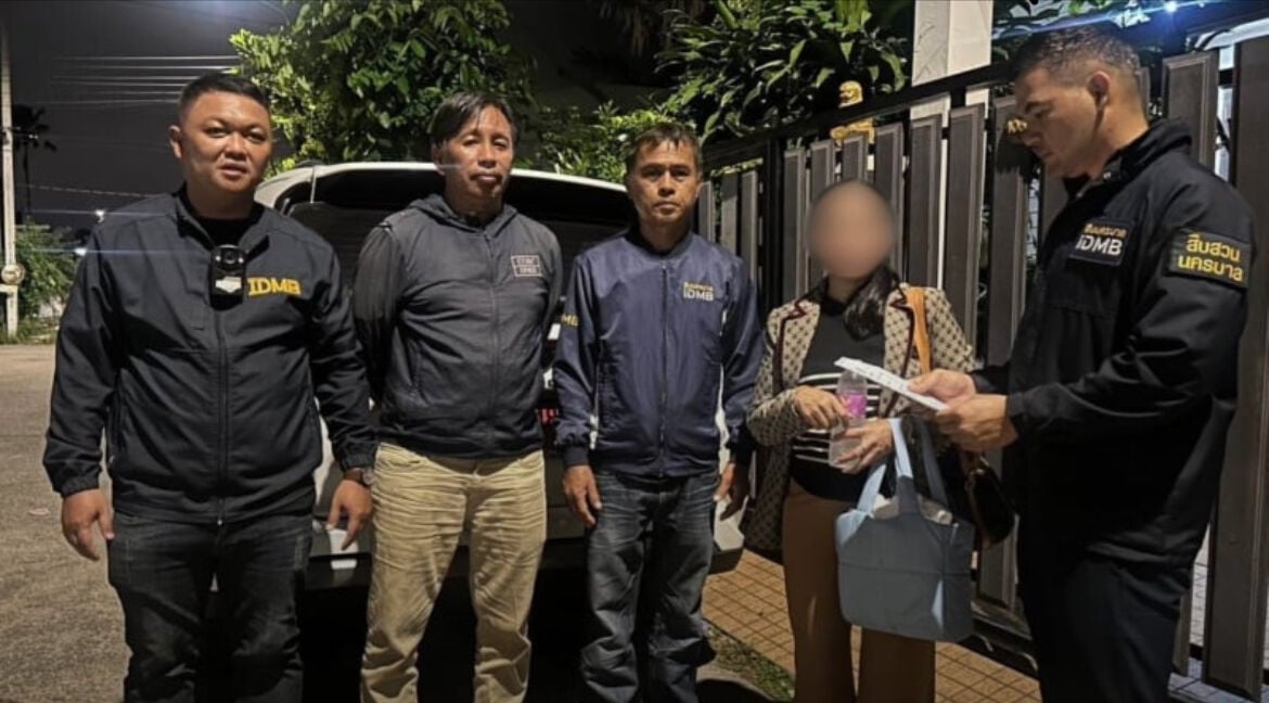 Бангкокские копы разоблачили хитрого мошенника из проекта легкорельсового транспорта на Пхукете