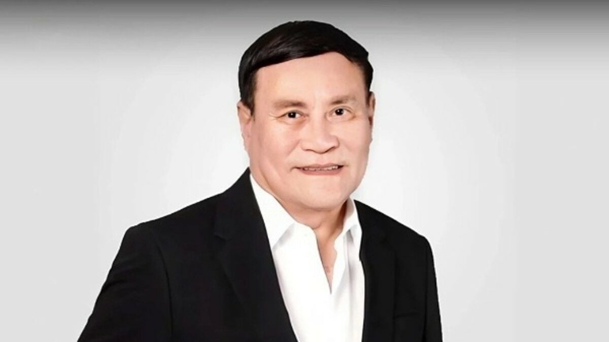 Беглый генерал уходит в отставку на фоне скандала с Такбаем