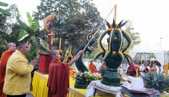 Деревня в Удонтхани привлекает толпы людей после выигрыша в лотерею на 18 миллионов батов