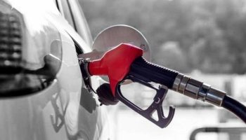 Заправка: заправочная станция PTT снижает цены на бензин на 0,50 бат за литр