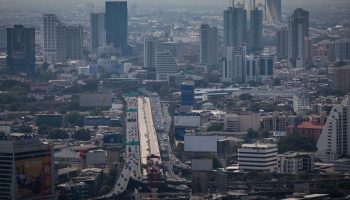 Иностранные бизнес-операторы могут подать заявку на получение "ускоренной" лицензии в Таиланде - Бизнес-новости Таиланда