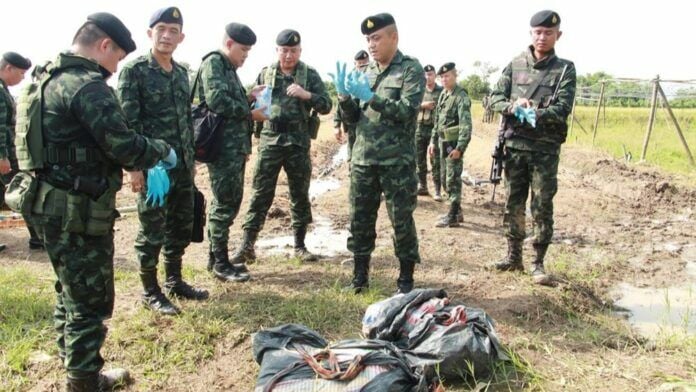 Полицейские Чианграя изъяли 126 кг героина при задержании наркоторговцев в Мае Сай